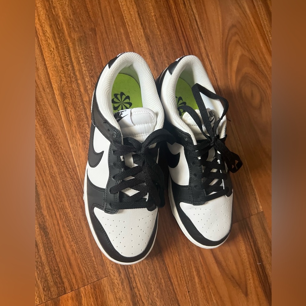 Nike shoes